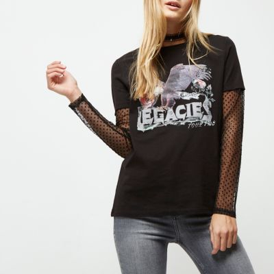 Black mesh sleeve band print T-shirt